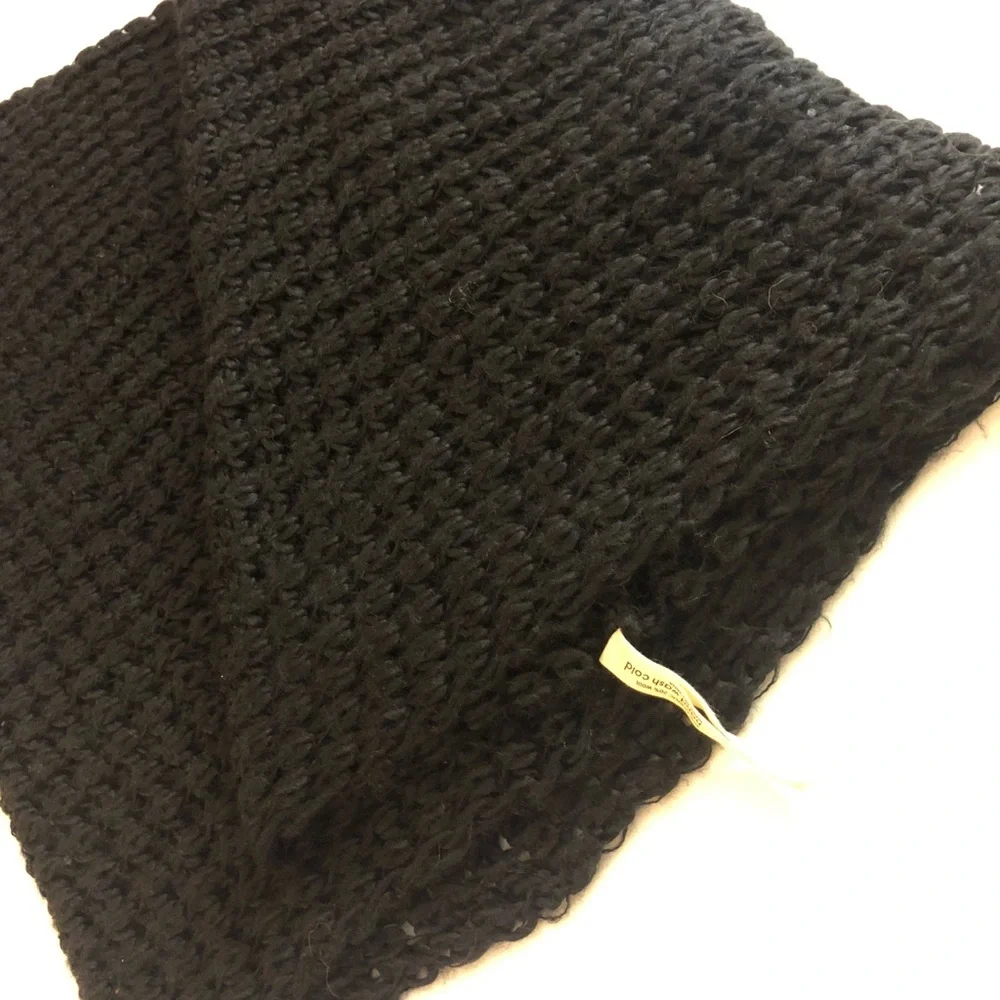 Paula Bianco‎ chunky knit infinity scarf